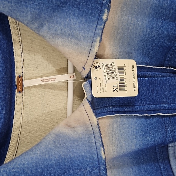 Free People Printed Ruby Jacket! - Picture 2 of 4